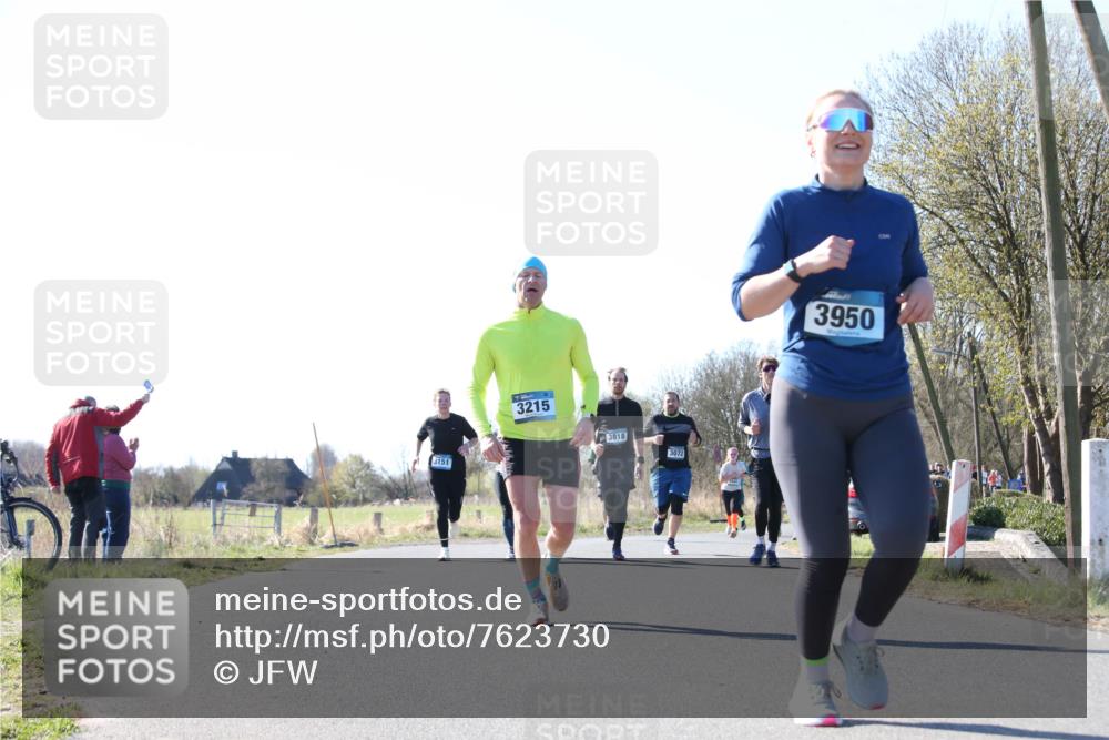 06.04.2025 - 44. Internationalen Wilhelmsburger Insellauf Jannik Wohlers http://msf.ph/oto/7623730 06.04.2025 10:30:12 Laufen 3151, 3215, 3818, 3072, 3950 meine-sportfotos.de