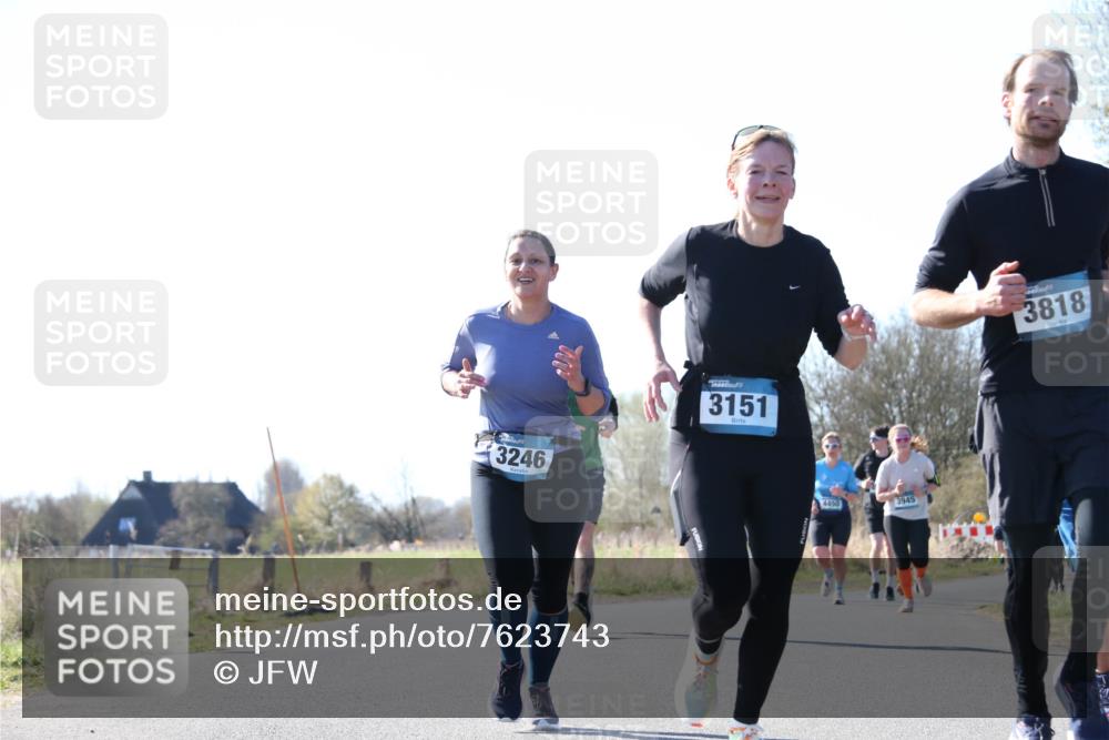 06.04.2025 - 44. Internationalen Wilhelmsburger Insellauf Jannik Wohlers http://msf.ph/oto/7623743 06.04.2025 10:30:16 Laufen 3246, 3151, 4450, 3945, 3818 meine-sportfotos.de