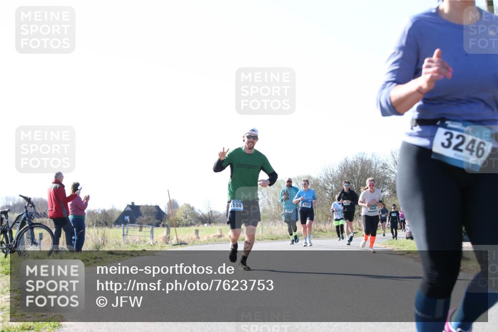 06.04.2025 - 44. Internationalen Wilhelmsburger Insellauf Jannik Wohlers http://msf.ph/oto/7623753 06.04.2025 10:30:19 Laufen 104, 4596, 4450, 3945, 3246 meine-sportfotos.de