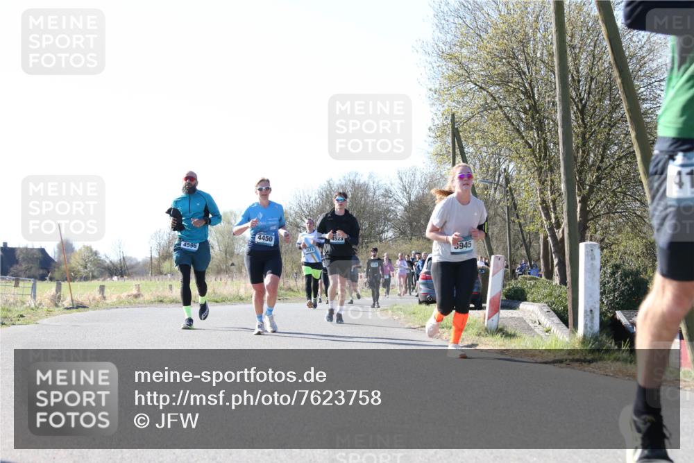 06.04.2025 - 44. Internationalen Wilhelmsburger Insellauf Jannik Wohlers http://msf.ph/oto/7623758 06.04.2025 10:30:22 Laufen 4596, 4450, 4573, 4523, 3945, 41 meine-sportfotos.de