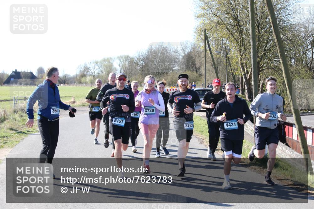 06.04.2025 - 44. Internationalen Wilhelmsburger Insellauf Jannik Wohlers http://msf.ph/oto/7623783 06.04.2025 10:30:37 Laufen 3788, 3720, 501, 3647, 4107, 5127, 3763, 4431, 432 meine-sportfotos.de