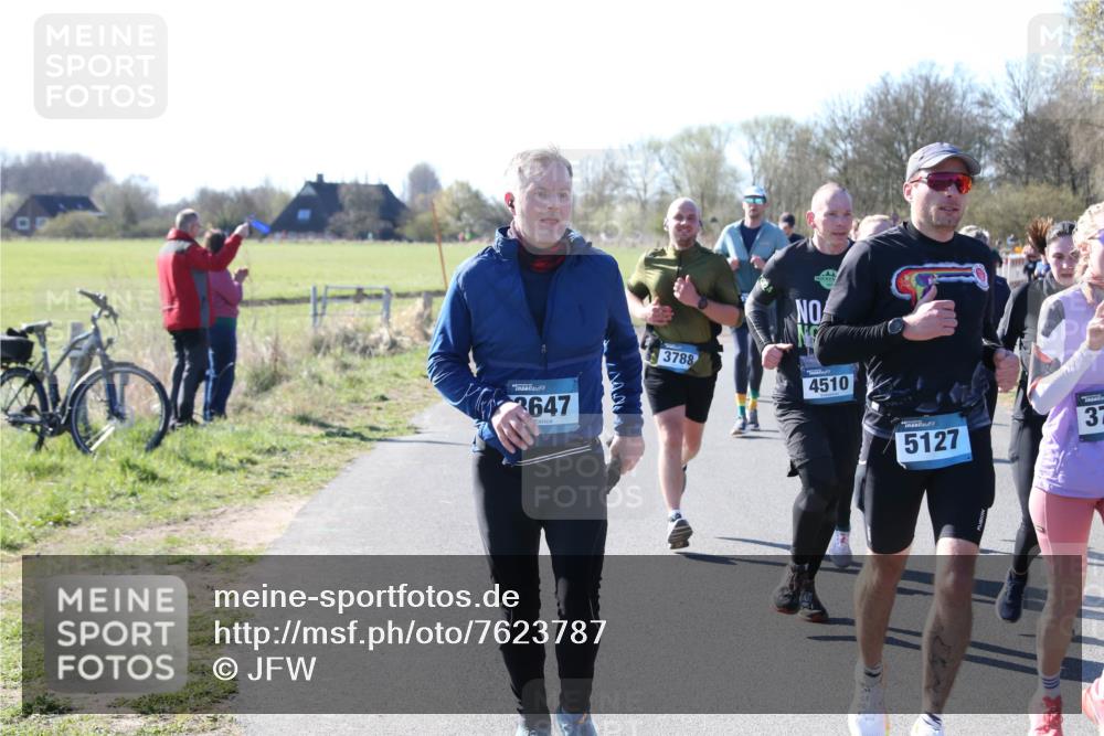 06.04.2025 - 44. Internationalen Wilhelmsburger Insellauf Jannik Wohlers http://msf.ph/oto/7623787 06.04.2025 10:30:38 Laufen 2647, 3788, 4510, 5127, 37 meine-sportfotos.de