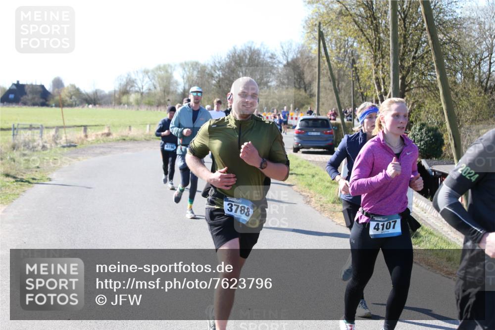 06.04.2025 - 44. Internationalen Wilhelmsburger Insellauf Jannik Wohlers http://msf.ph/oto/7623796 06.04.2025 10:30:40 Laufen 4196, 3788, 4107, 2024 meine-sportfotos.de