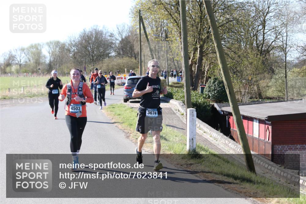 06.04.2025 - 44. Internationalen Wilhelmsburger Insellauf Jannik Wohlers http://msf.ph/oto/7623841 06.04.2025 10:31:07 Laufen 5010, 4503, 211, 3674 meine-sportfotos.de
