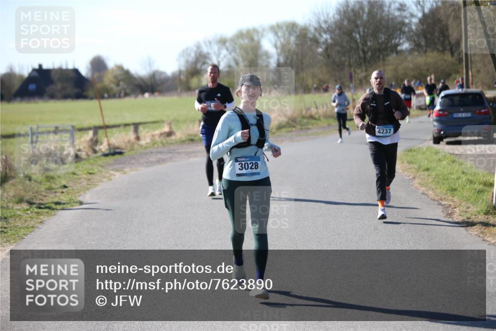 06.04.2025 - 44. Internationalen Wilhelmsburger Insellauf Jannik Wohlers http://msf.ph/oto/7623890 06.04.2025 10:31:49 Laufen 3028, 4237 meine-sportfotos.de