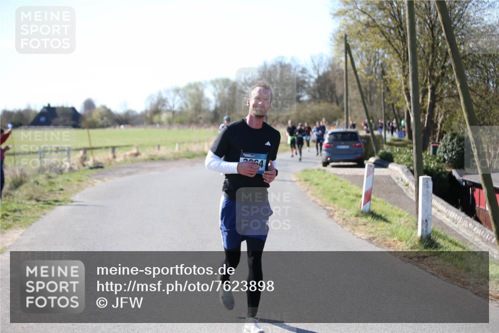 06.04.2025 - 44. Internationalen Wilhelmsburger Insellauf Jannik Wohlers http://msf.ph/oto/7623898 06.04.2025 10:31:54 Laufen  meine-sportfotos.de