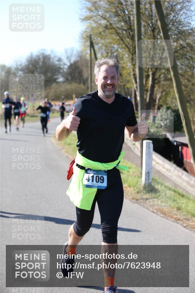 06.04.2025 - 44. Internationalen Wilhelmsburger Insellauf Jannik Wohlers http://msf.ph/oto/7623948 06.04.2025 10:32:10 Laufen 4109 meine-sportfotos.de