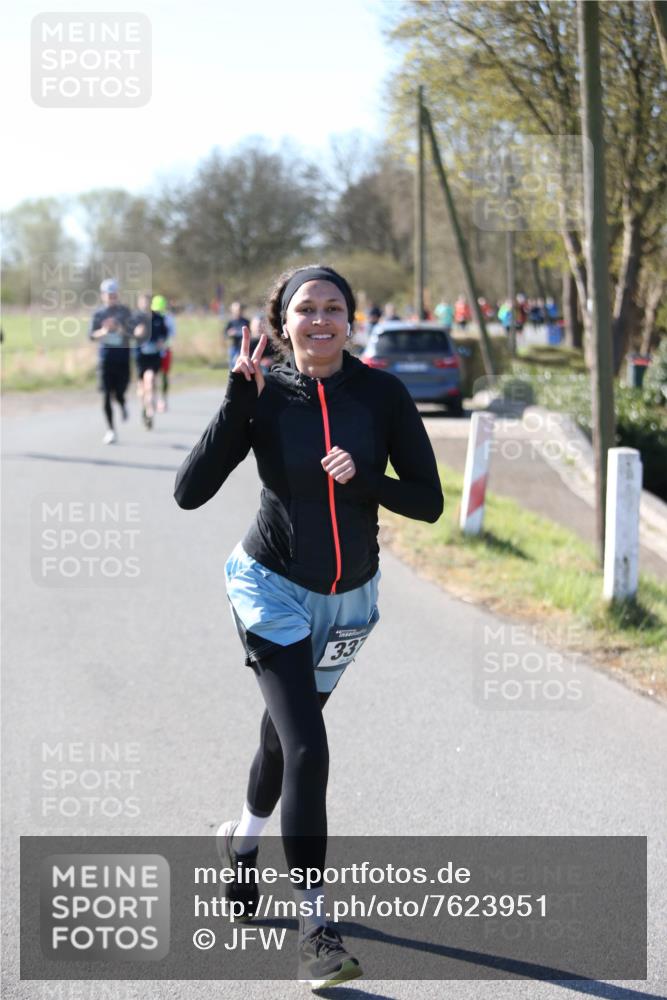 06.04.2025 - 44. Internationalen Wilhelmsburger Insellauf Jannik Wohlers http://msf.ph/oto/7623951 06.04.2025 10:32:12 Laufen  meine-sportfotos.de