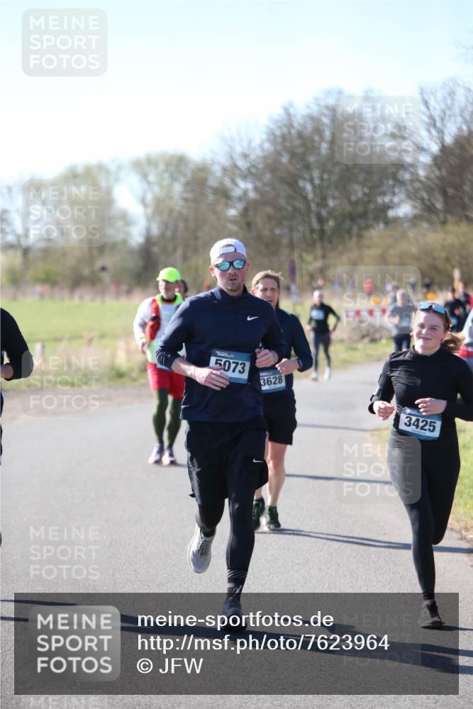 06.04.2025 - 44. Internationalen Wilhelmsburger Insellauf Jannik Wohlers http://msf.ph/oto/7623964 06.04.2025 10:32:16 Laufen 5073, 3628, 3425 meine-sportfotos.de