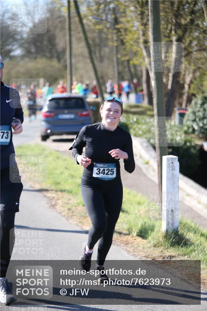 06.04.2025 - 44. Internationalen Wilhelmsburger Insellauf Jannik Wohlers http://msf.ph/oto/7623973 06.04.2025 10:32:18 Laufen 73, 3425 meine-sportfotos.de