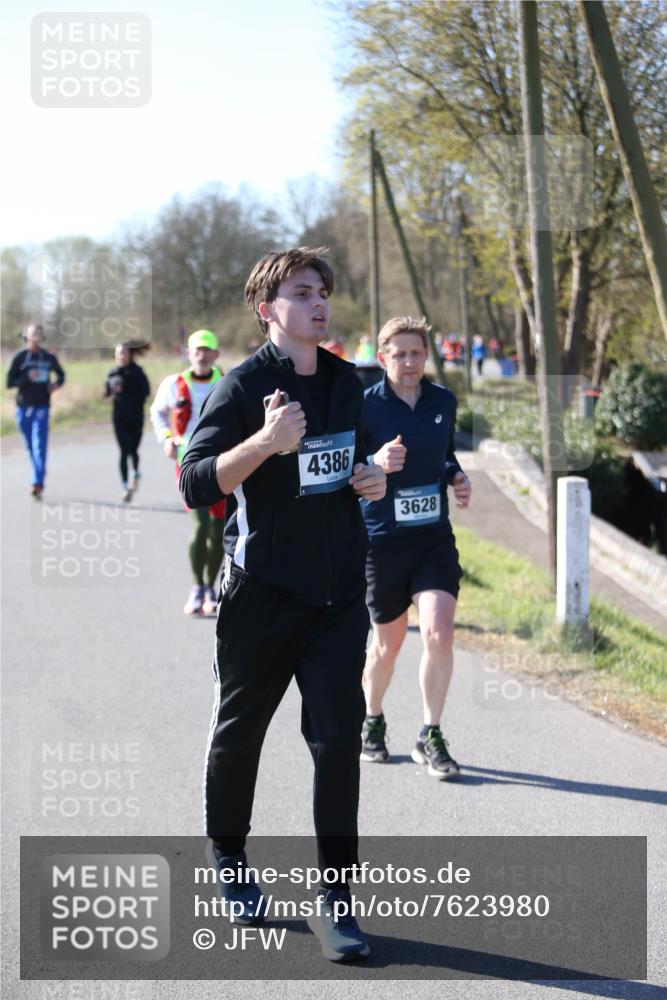 06.04.2025 - 44. Internationalen Wilhelmsburger Insellauf Jannik Wohlers http://msf.ph/oto/7623980 06.04.2025 10:32:20 Laufen 4386, 3628 meine-sportfotos.de