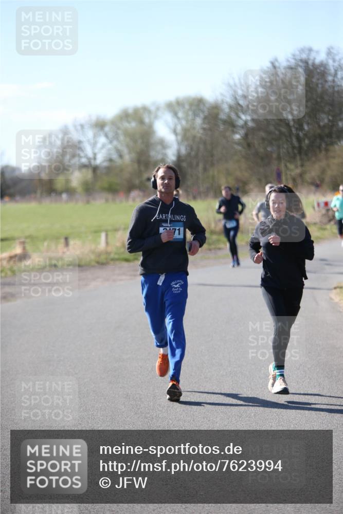 06.04.2025 - 44. Internationalen Wilhelmsburger Insellauf Jannik Wohlers http://msf.ph/oto/7623994 06.04.2025 10:32:23 Laufen  meine-sportfotos.de