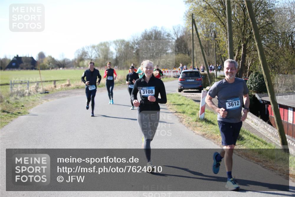 06.04.2025 - 44. Internationalen Wilhelmsburger Insellauf Jannik Wohlers http://msf.ph/oto/7624010 06.04.2025 10:32:31 Laufen 3270, 4093, 3943, 3108, 3612 meine-sportfotos.de