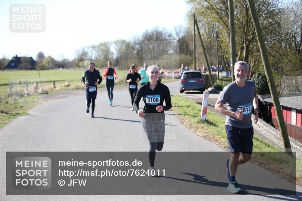 06.04.2025 - 44. Internationalen Wilhelmsburger Insellauf Jannik Wohlers http://msf.ph/oto/7624011 06.04.2025 10:32:31 Laufen 3270, 3943, 3108, 3612 meine-sportfotos.de