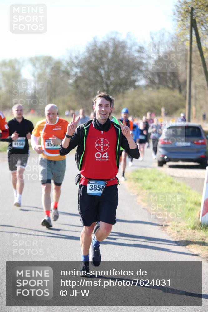 06.04.2025 - 44. Internationalen Wilhelmsburger Insellauf Jannik Wohlers http://msf.ph/oto/7624031 06.04.2025 10:32:40 Laufen 4168, 04, 3858 meine-sportfotos.de