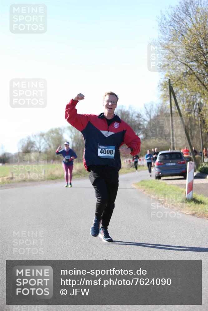 06.04.2025 - 44. Internationalen Wilhelmsburger Insellauf Jannik Wohlers http://msf.ph/oto/7624090 06.04.2025 10:32:56 Laufen 4008 meine-sportfotos.de