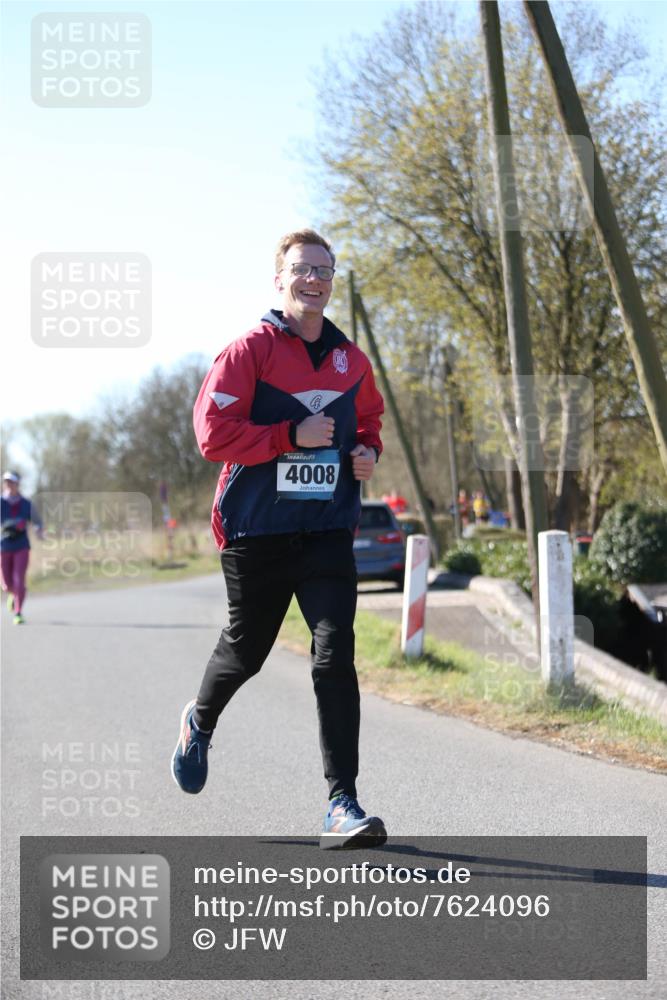 06.04.2025 - 44. Internationalen Wilhelmsburger Insellauf Jannik Wohlers http://msf.ph/oto/7624096 06.04.2025 10:32:57 Laufen 4008 meine-sportfotos.de