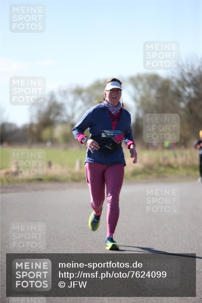 06.04.2025 - 44. Internationalen Wilhelmsburger Insellauf Jannik Wohlers http://msf.ph/oto/7624099 06.04.2025 10:33:01 Laufen 305 meine-sportfotos.de