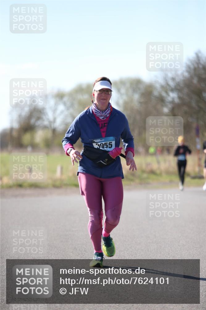 06.04.2025 - 44. Internationalen Wilhelmsburger Insellauf Jannik Wohlers http://msf.ph/oto/7624101 06.04.2025 10:33:01 Laufen 3955 meine-sportfotos.de