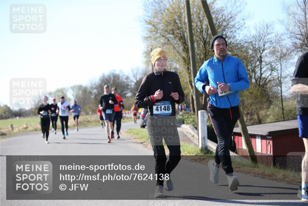 06.04.2025 - 44. Internationalen Wilhelmsburger Insellauf Jannik Wohlers http://msf.ph/oto/7624138 06.04.2025 10:33:15 Laufen 4148 meine-sportfotos.de