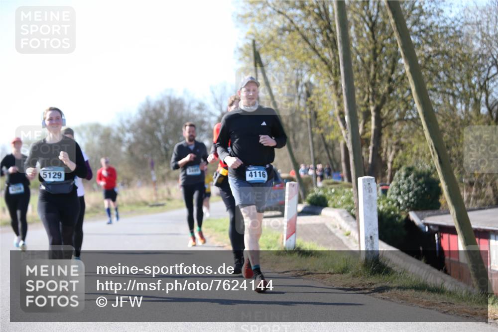 06.04.2025 - 44. Internationalen Wilhelmsburger Insellauf Jannik Wohlers http://msf.ph/oto/7624144 06.04.2025 10:33:18 Laufen 5129, 4116 meine-sportfotos.de