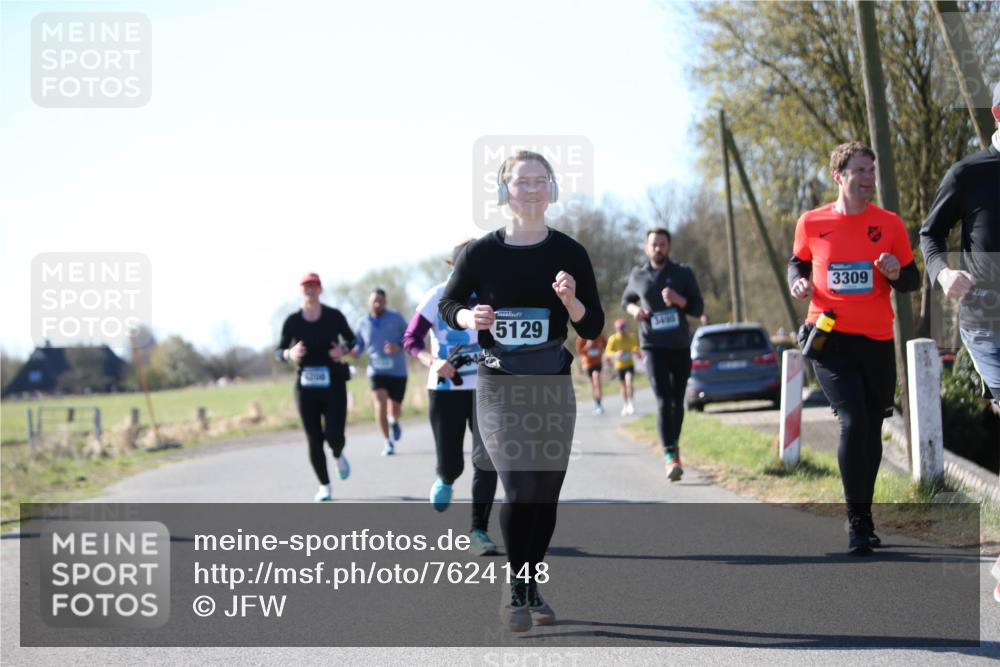 06.04.2025 - 44. Internationalen Wilhelmsburger Insellauf Jannik Wohlers http://msf.ph/oto/7624148 06.04.2025 10:33:19 Laufen 5129, 3466, 3309, 1317 meine-sportfotos.de
