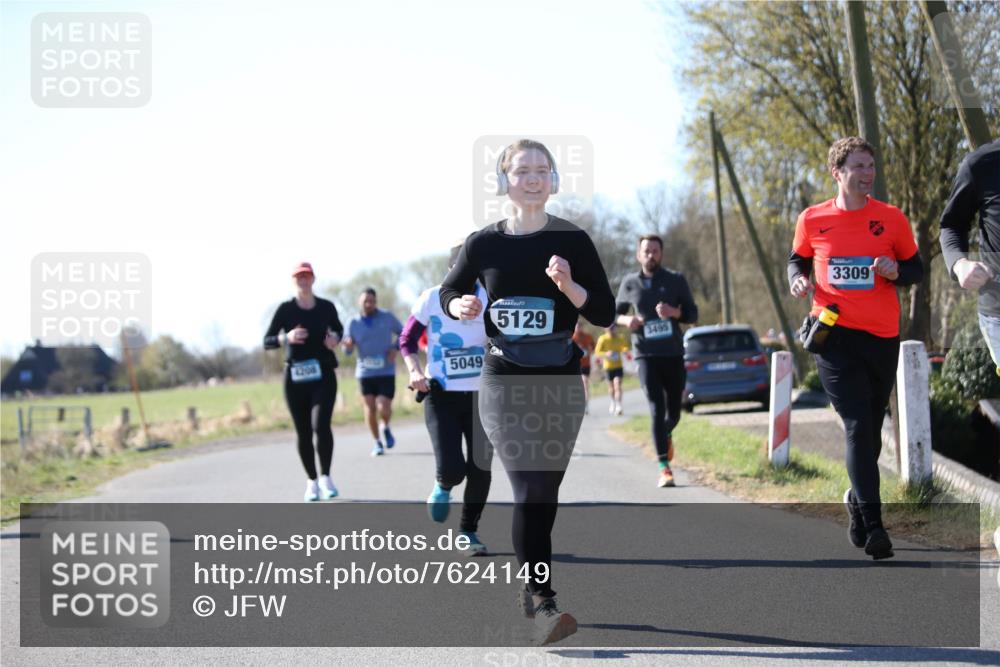 06.04.2025 - 44. Internationalen Wilhelmsburger Insellauf Jannik Wohlers http://msf.ph/oto/7624149 06.04.2025 10:33:19 Laufen 4208, 5049, 5129, 3495, 3309 meine-sportfotos.de
