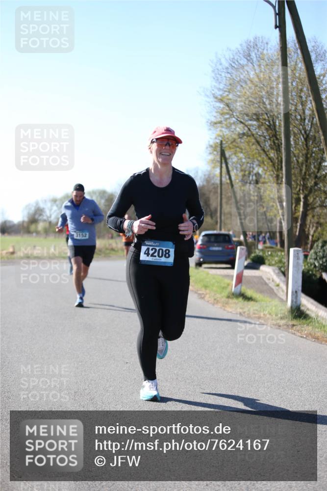 06.04.2025 - 44. Internationalen Wilhelmsburger Insellauf Jannik Wohlers http://msf.ph/oto/7624167 06.04.2025 10:33:23 Laufen 3152, 4208 meine-sportfotos.de