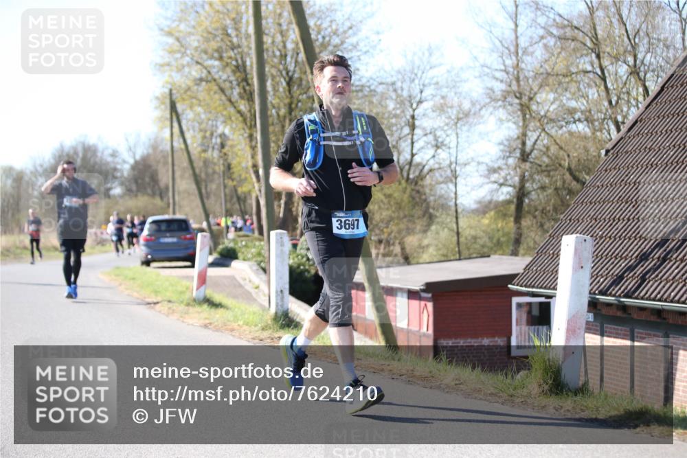 06.04.2025 - 44. Internationalen Wilhelmsburger Insellauf Jannik Wohlers http://msf.ph/oto/7624210 06.04.2025 10:33:36 Laufen 3697, 104 meine-sportfotos.de