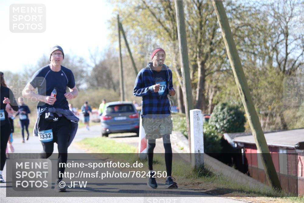 06.04.2025 - 44. Internationalen Wilhelmsburger Insellauf Jannik Wohlers http://msf.ph/oto/7624250 06.04.2025 10:33:51 Laufen 5, 3332 meine-sportfotos.de