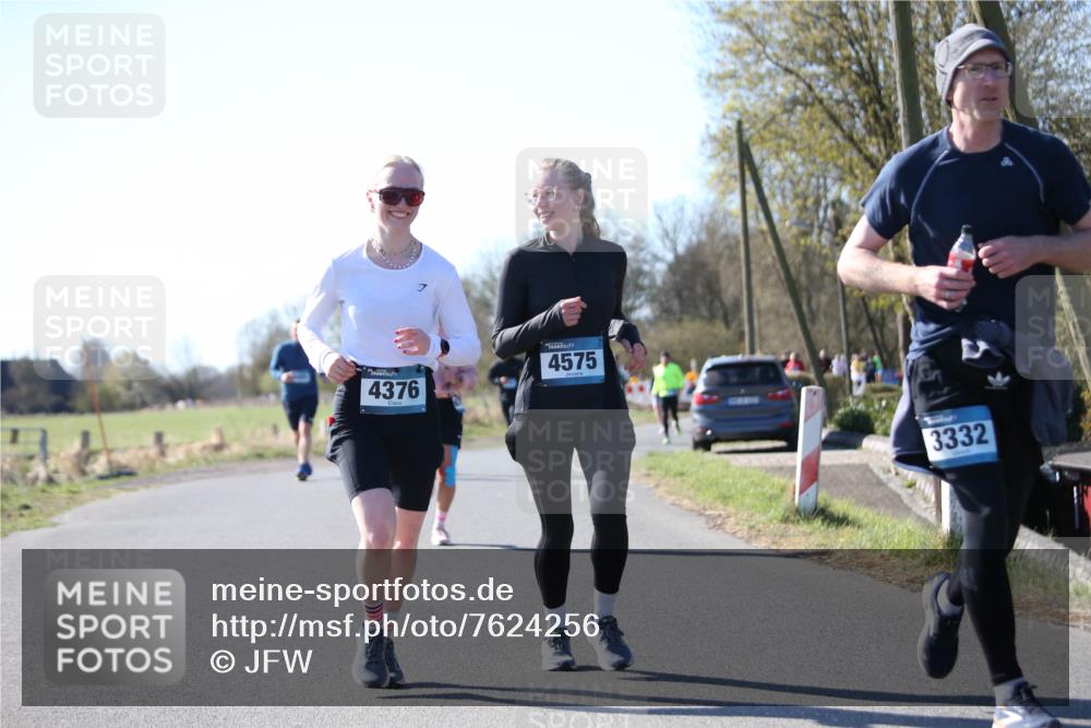06.04.2025 - 44. Internationalen Wilhelmsburger Insellauf Jannik Wohlers http://msf.ph/oto/7624256 06.04.2025 10:33:53 Laufen 4376, 4575, 3332 meine-sportfotos.de