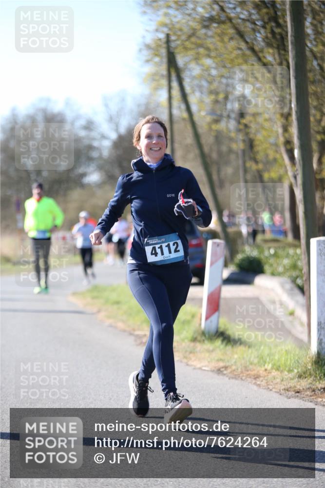 06.04.2025 - 44. Internationalen Wilhelmsburger Insellauf Jannik Wohlers http://msf.ph/oto/7624264 06.04.2025 10:33:59 Laufen 4112 meine-sportfotos.de