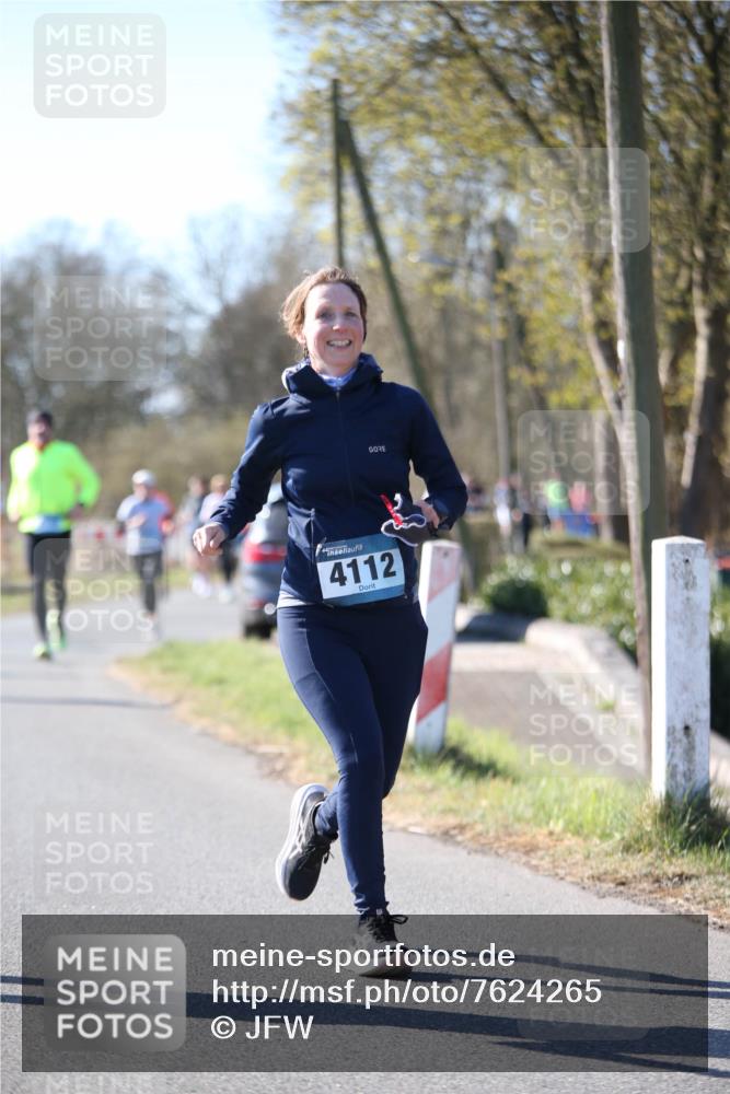 06.04.2025 - 44. Internationalen Wilhelmsburger Insellauf Jannik Wohlers http://msf.ph/oto/7624265 06.04.2025 10:33:59 Laufen 4112 meine-sportfotos.de