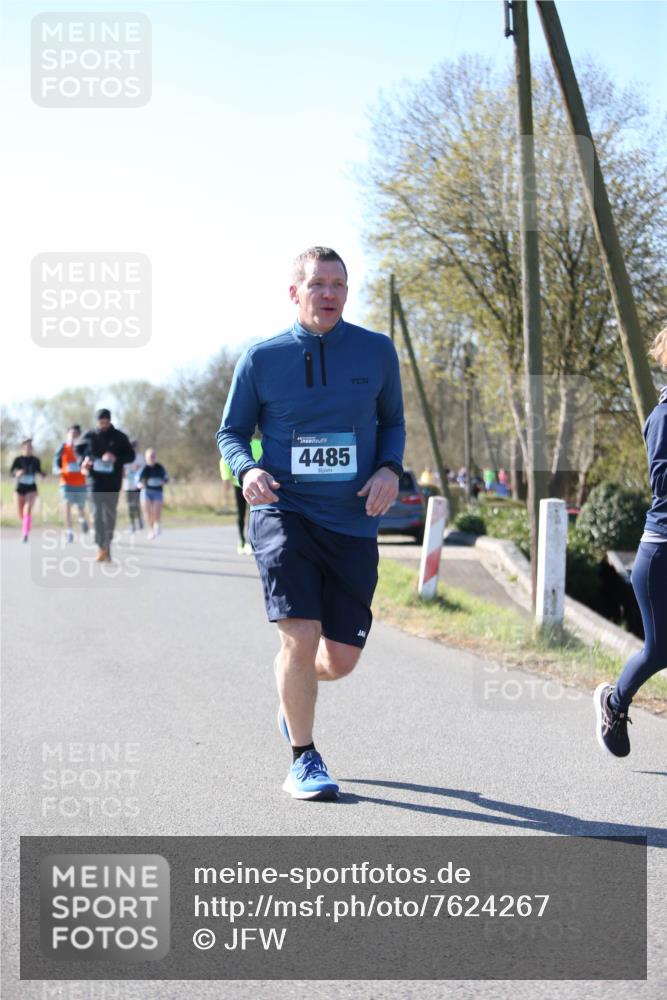 06.04.2025 - 44. Internationalen Wilhelmsburger Insellauf Jannik Wohlers http://msf.ph/oto/7624267 06.04.2025 10:34:00 Laufen 4485 meine-sportfotos.de