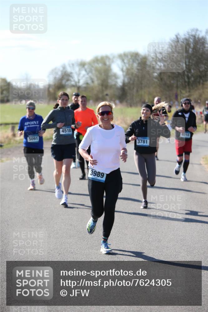 06.04.2025 - 44. Internationalen Wilhelmsburger Insellauf Jannik Wohlers http://msf.ph/oto/7624305 06.04.2025 10:34:16 Laufen 4, 5091, 4518, 3989, 3781, 4010 meine-sportfotos.de