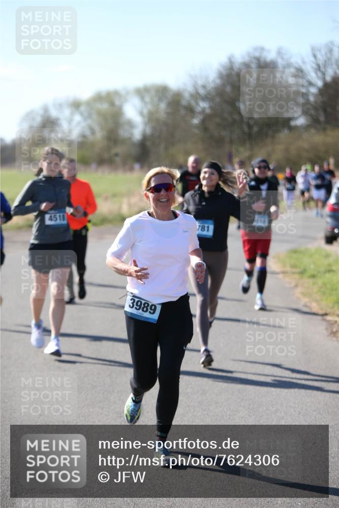 06.04.2025 - 44. Internationalen Wilhelmsburger Insellauf Jannik Wohlers http://msf.ph/oto/7624306 06.04.2025 10:34:17 Laufen 4518, 3989, 781 meine-sportfotos.de