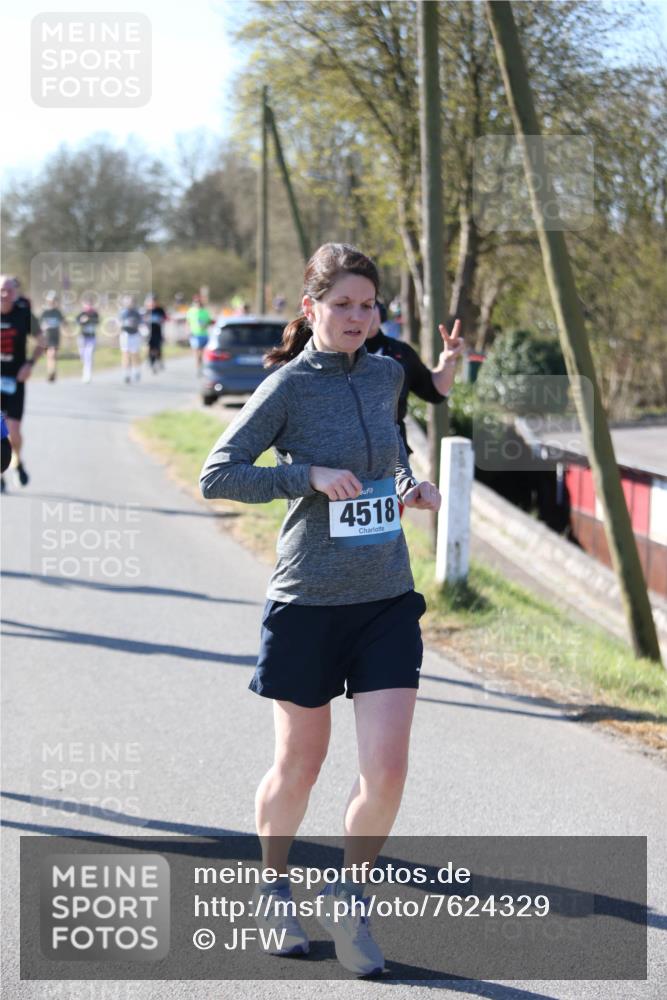 06.04.2025 - 44. Internationalen Wilhelmsburger Insellauf Jannik Wohlers http://msf.ph/oto/7624329 06.04.2025 10:34:20 Laufen 4518 meine-sportfotos.de