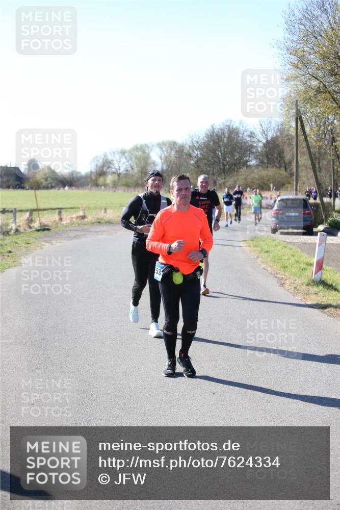 06.04.2025 - 44. Internationalen Wilhelmsburger Insellauf Jannik Wohlers http://msf.ph/oto/7624334 06.04.2025 10:34:22 Laufen 53 meine-sportfotos.de