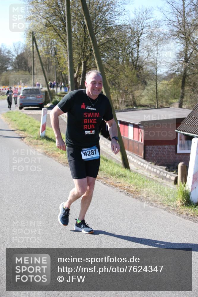 06.04.2025 - 44. Internationalen Wilhelmsburger Insellauf Jannik Wohlers http://msf.ph/oto/7624347 06.04.2025 10:34:25 Laufen 2017, 4287 meine-sportfotos.de