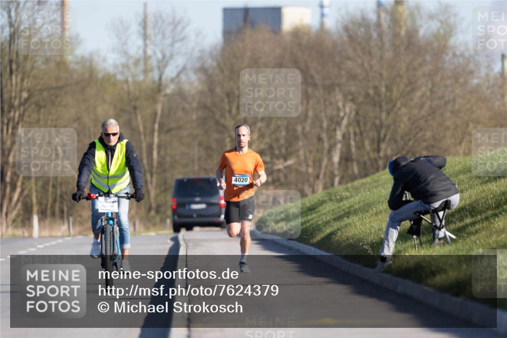 06.04.2025 - 44. Internationalen Wilhelmsburger Insellauf Michael Strokosch http://msf.ph/oto/7624379 06.04.2025 09:14:08 Laufen 4020 meine-sportfotos.de