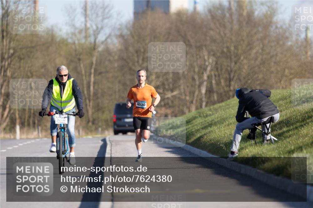 06.04.2025 - 44. Internationalen Wilhelmsburger Insellauf Michael Strokosch http://msf.ph/oto/7624380 06.04.2025 09:14:08 Laufen 4020 meine-sportfotos.de