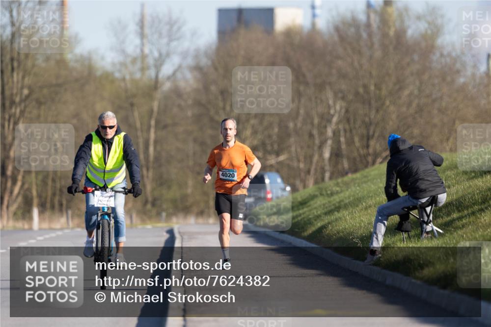 06.04.2025 - 44. Internationalen Wilhelmsburger Insellauf Michael Strokosch http://msf.ph/oto/7624382 06.04.2025 09:14:09 Laufen 4020 meine-sportfotos.de