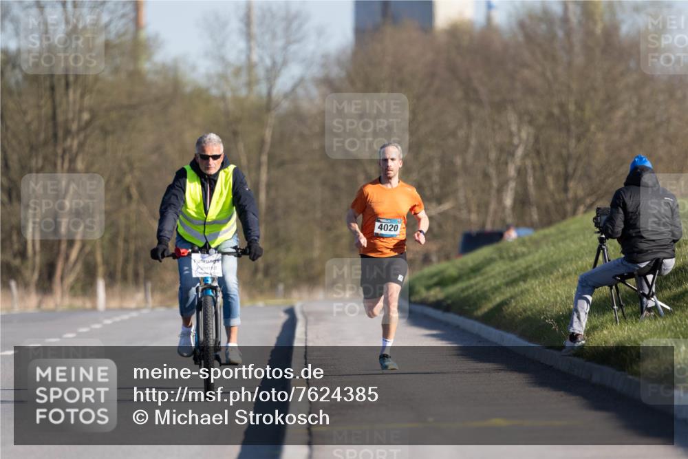 06.04.2025 - 44. Internationalen Wilhelmsburger Insellauf Michael Strokosch http://msf.ph/oto/7624385 06.04.2025 09:14:10 Laufen 4020 meine-sportfotos.de