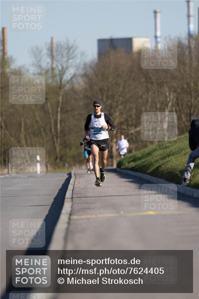 06.04.2025 - 44. Internationalen Wilhelmsburger Insellauf Michael Strokosch http://msf.ph/oto/7624405 06.04.2025 09:14:44 Laufen 4414 meine-sportfotos.de