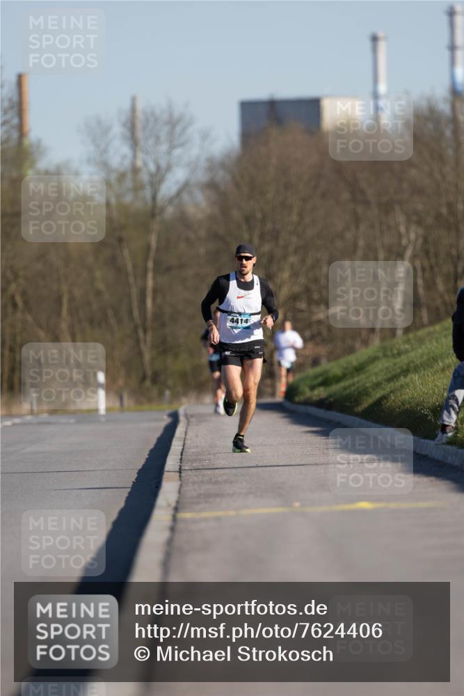 06.04.2025 - 44. Internationalen Wilhelmsburger Insellauf Michael Strokosch http://msf.ph/oto/7624406 06.04.2025 09:14:46 Laufen 4414 meine-sportfotos.de