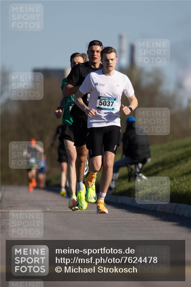 06.04.2025 - 44. Internationalen Wilhelmsburger Insellauf Michael Strokosch http://msf.ph/oto/7624478 06.04.2025 09:15:49 Laufen 5037 meine-sportfotos.de
