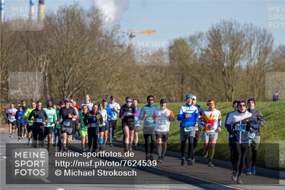 06.04.2025 - 44. Internationalen Wilhelmsburger Insellauf Michael Strokosch http://msf.ph/oto/7624539 06.04.2025 09:24:25 Laufen 344, 284, 4504, 4449, 021, 4283, 51305672, 5178, 5095, 932 meine-sportfotos.de
