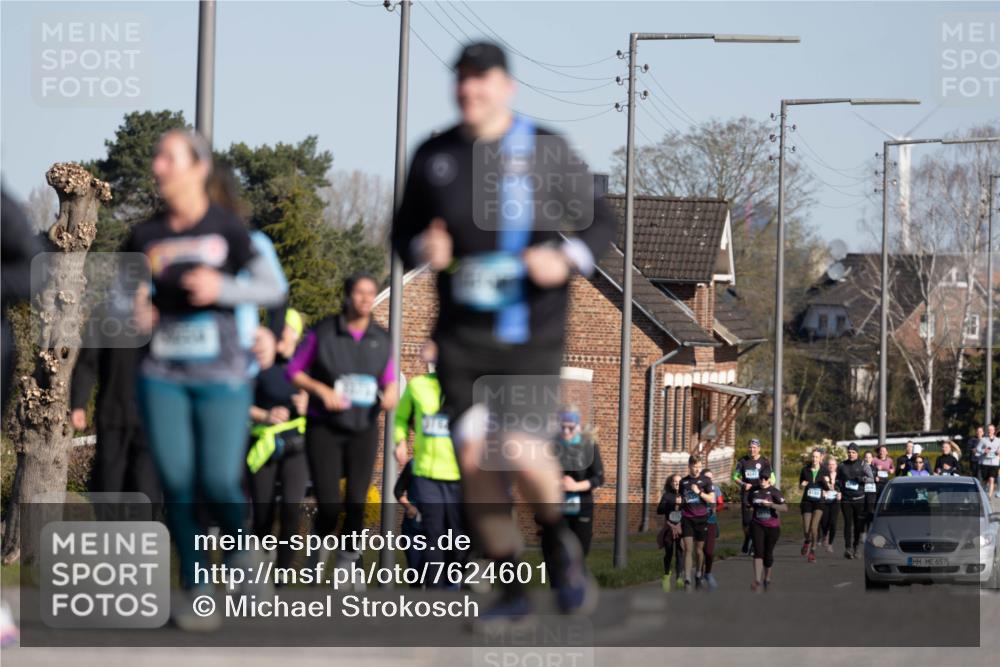 06.04.2025 - 44. Internationalen Wilhelmsburger Insellauf Michael Strokosch http://msf.ph/oto/7624601 06.04.2025 10:09:30 Laufen 4247, 657 meine-sportfotos.de