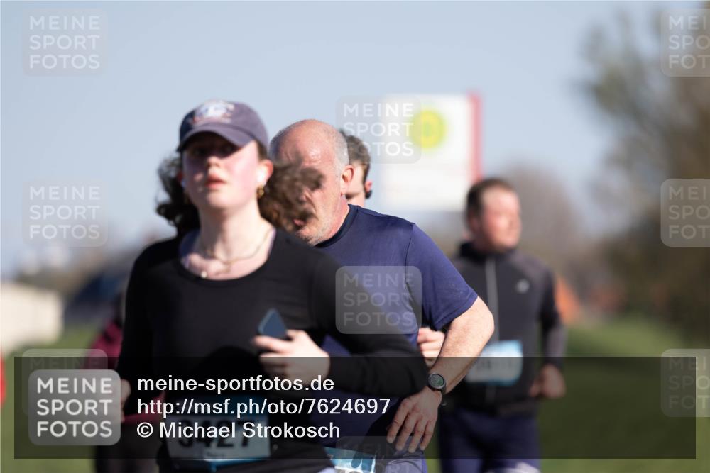 06.04.2025 - 44. Internationalen Wilhelmsburger Insellauf Michael Strokosch http://msf.ph/oto/7624697 06.04.2025 10:11:54 Laufen 3427 meine-sportfotos.de