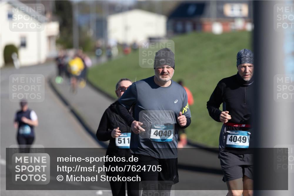 06.04.2025 - 44. Internationalen Wilhelmsburger Insellauf Michael Strokosch http://msf.ph/oto/7624705 06.04.2025 10:13:25 Laufen 11, 511, 4040, 4049 meine-sportfotos.de